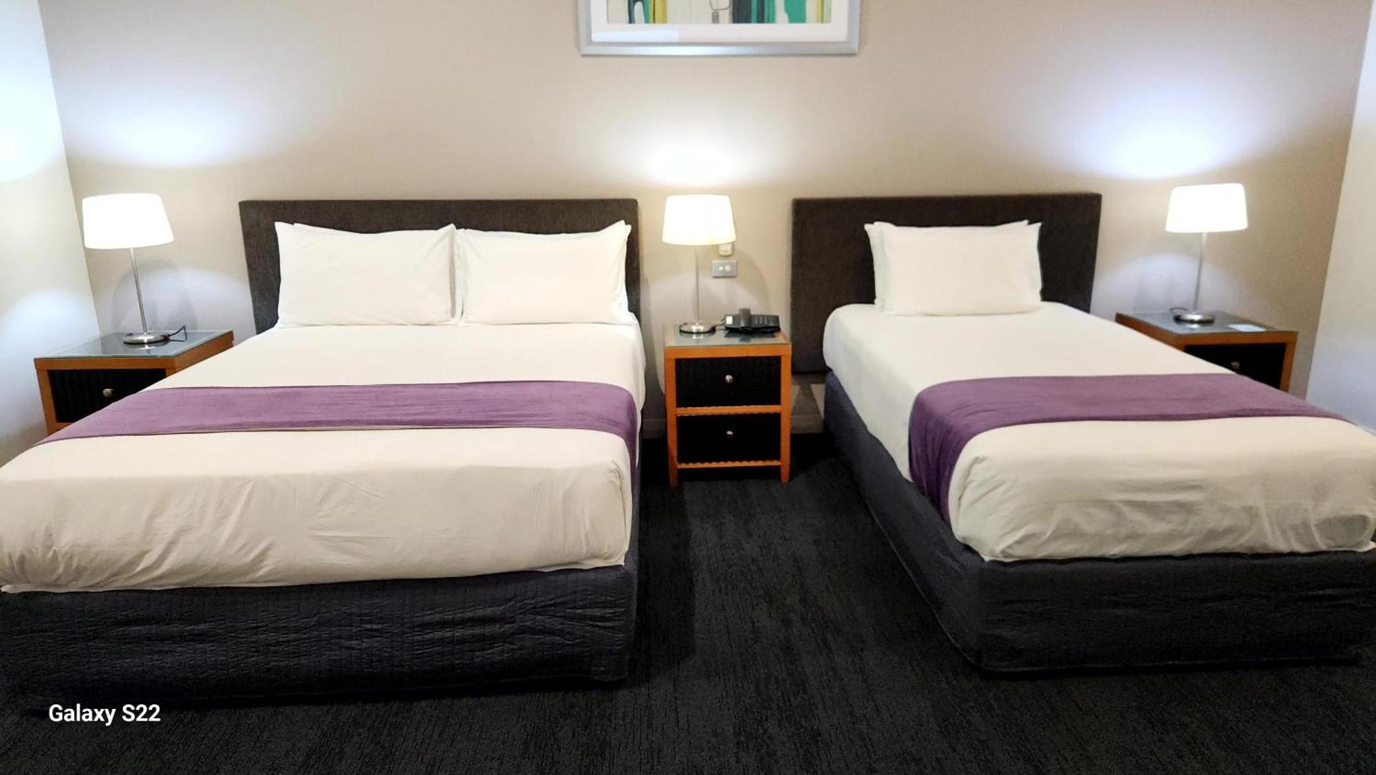 The Grand Motel Гриффит Экстерьер фото