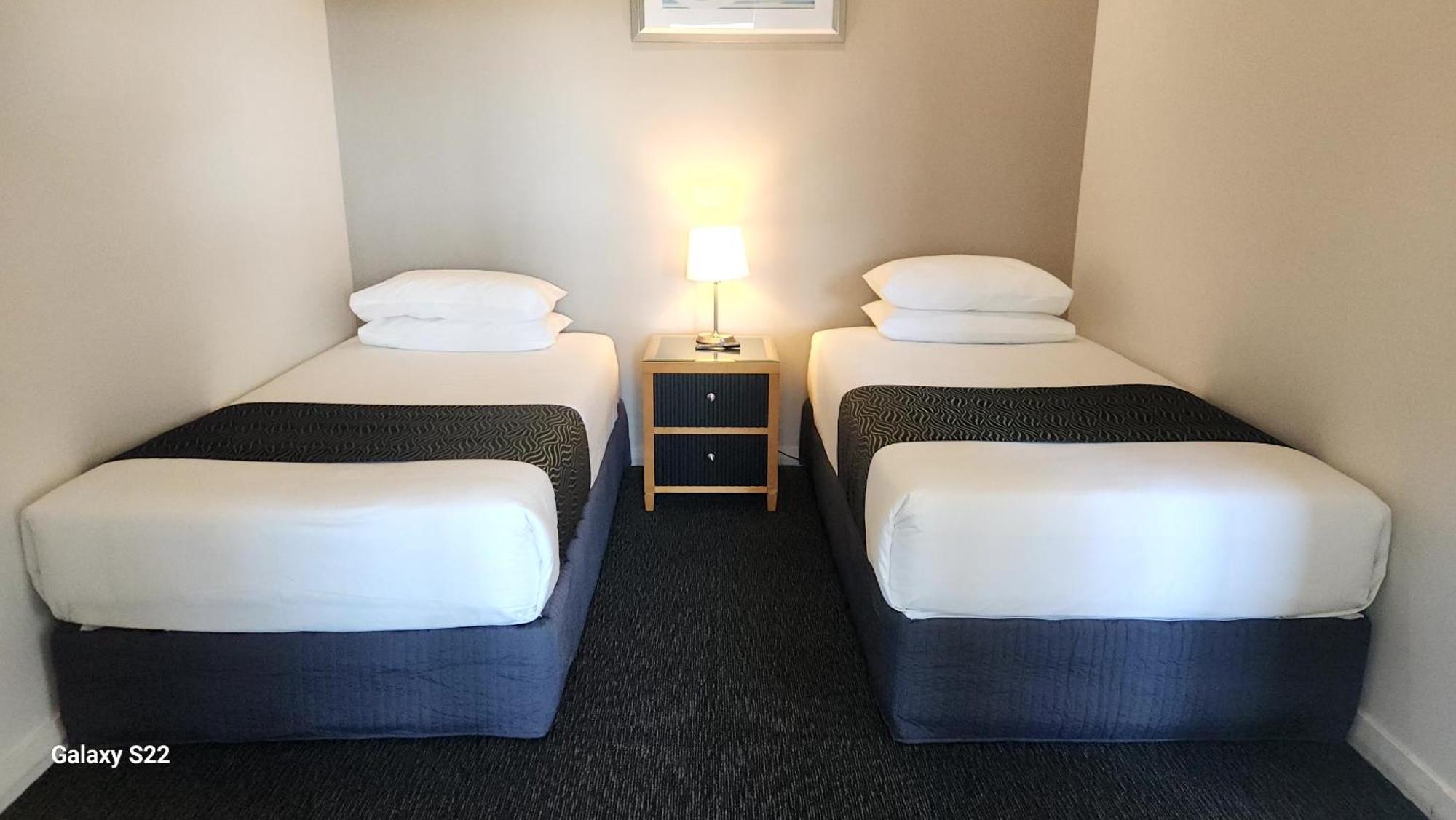 The Grand Motel Гриффит Экстерьер фото