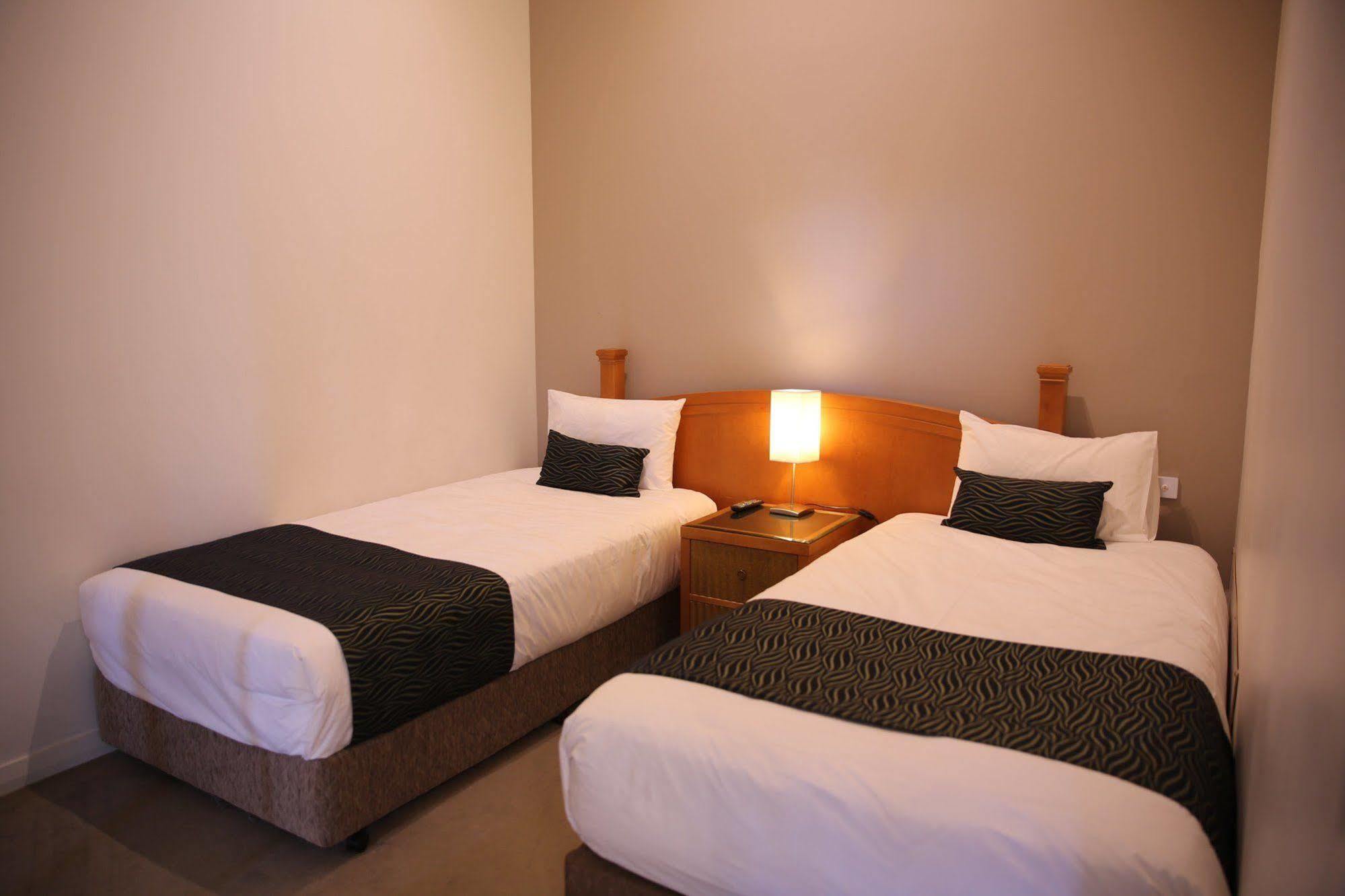 The Grand Motel Гриффит Экстерьер фото