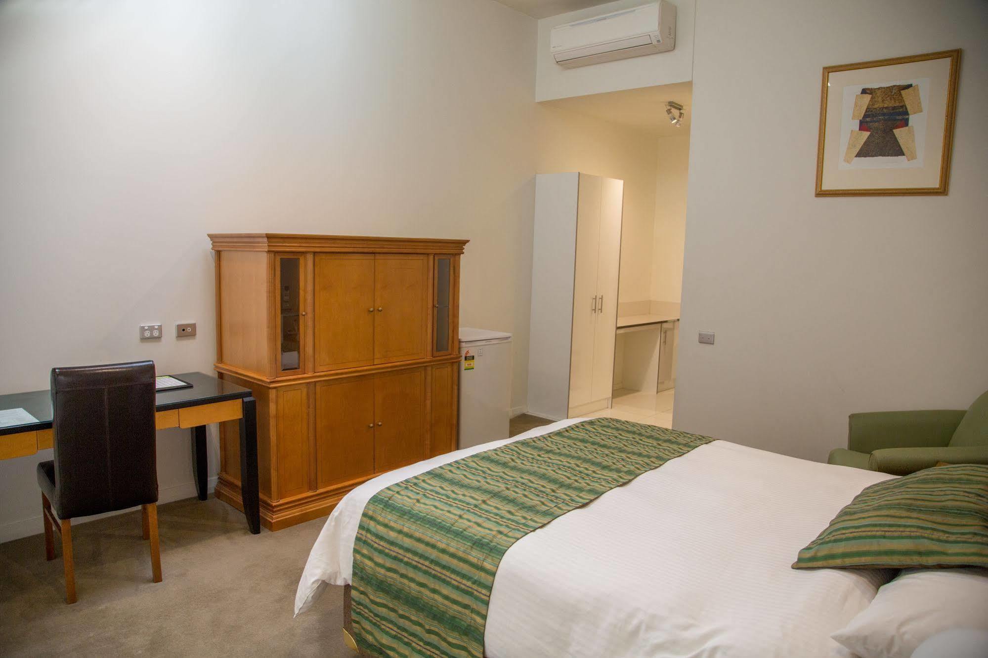 The Grand Motel Гриффит Экстерьер фото